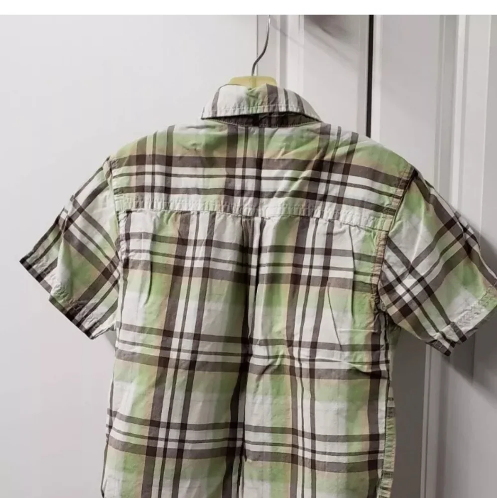 Gymboree Boys Button Up Shirt Size: XS 3-4 Short Sleeve
